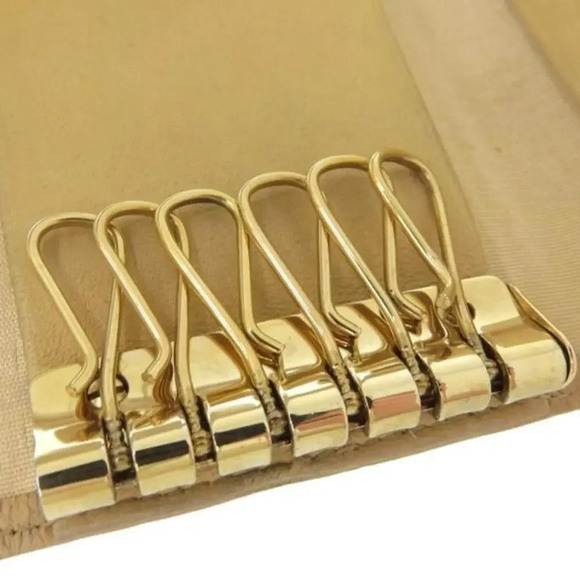 Authentic Chanel CC Caviar 6 Key Holder - Picture 5 of 7